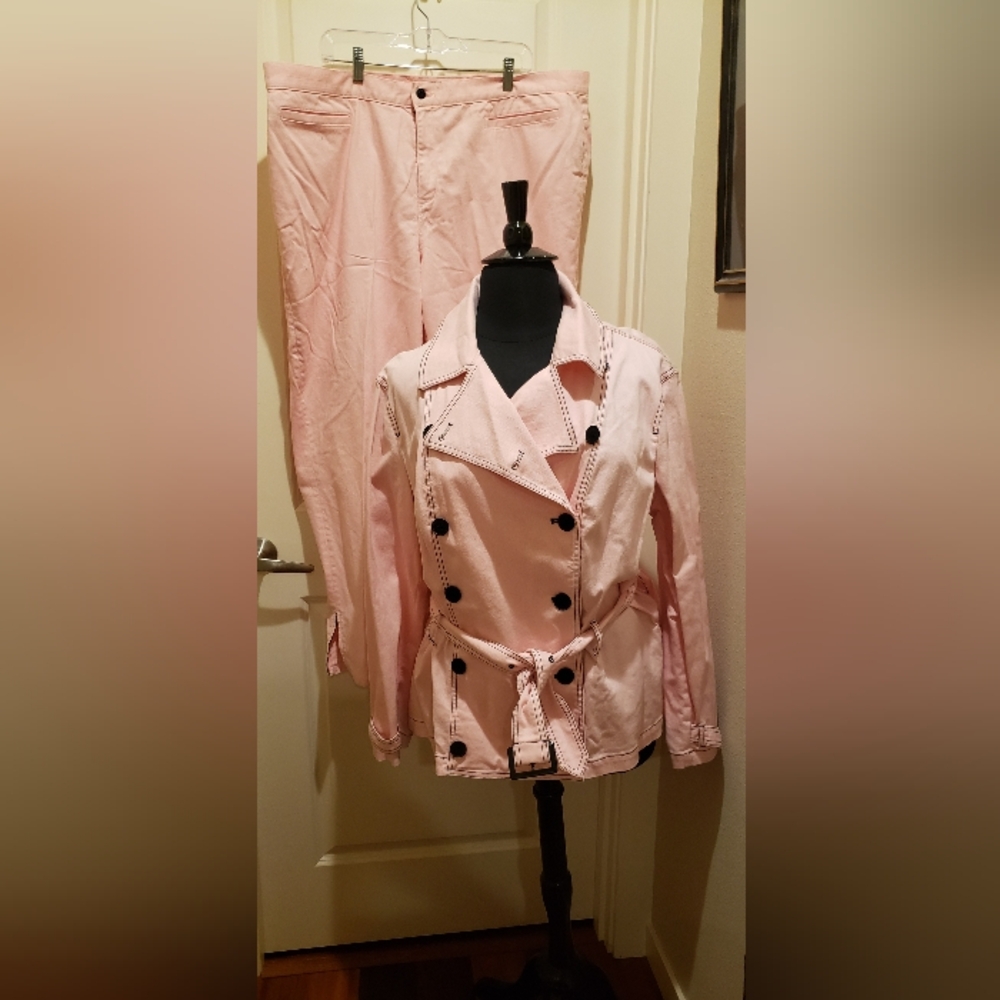Lauren Jeans Co. Womens Pink Coordinated Set Pants And Belted Jacket